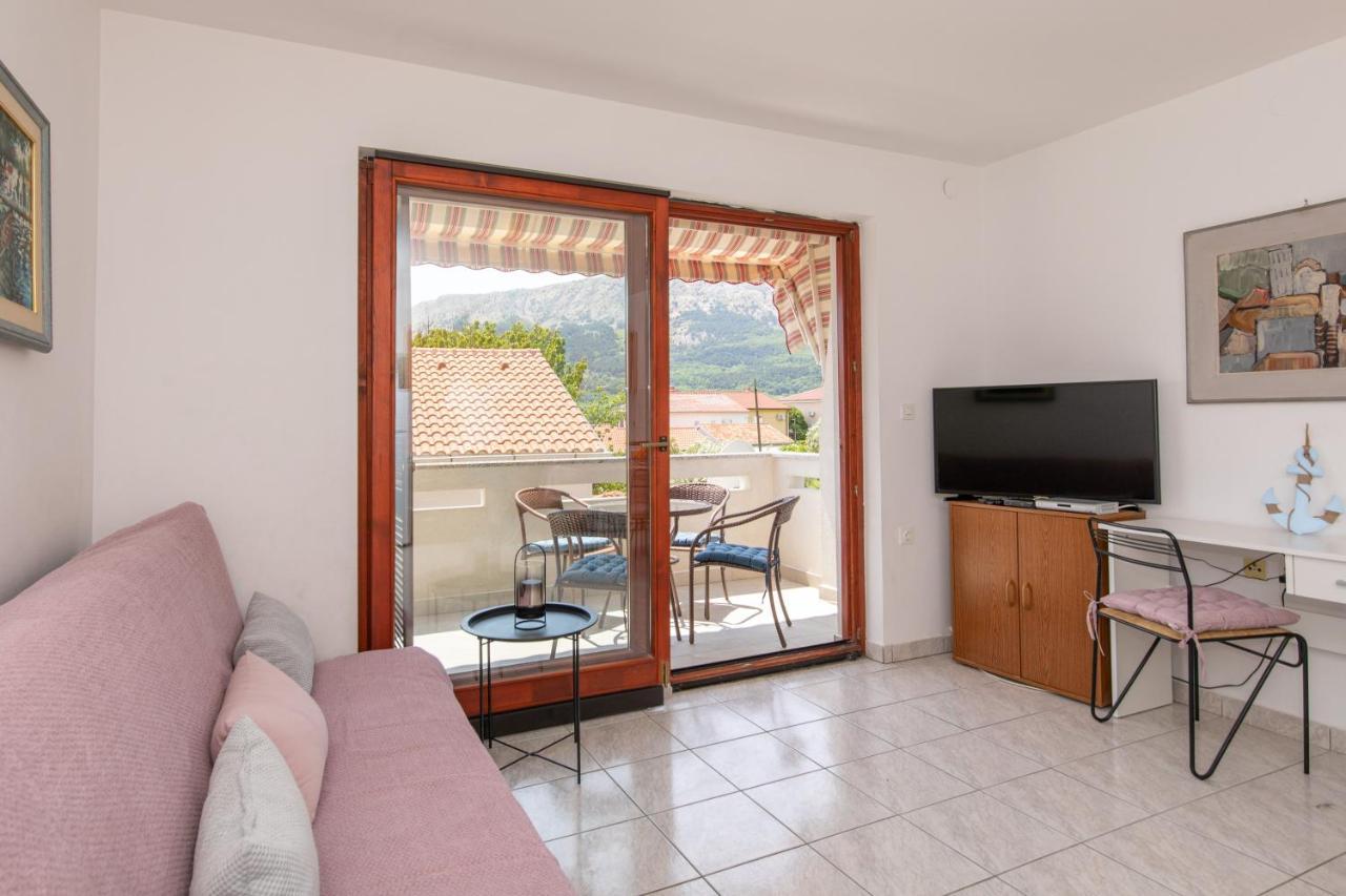 Valkovic Apartment *